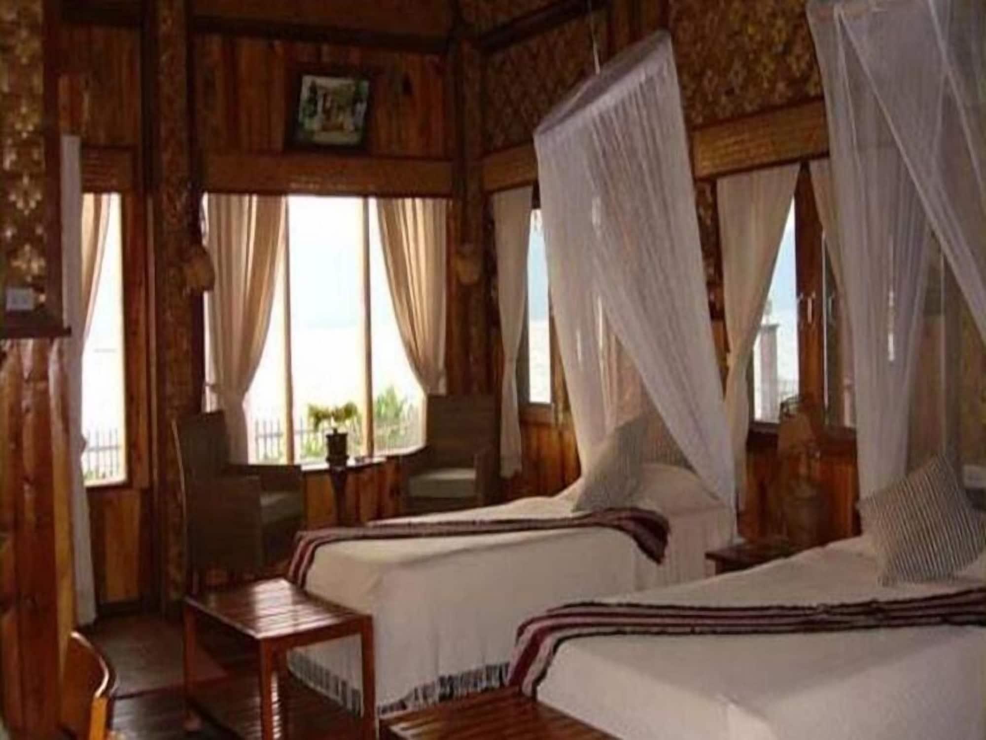Sanctum Inle Resort Inle Lake Esterno foto
