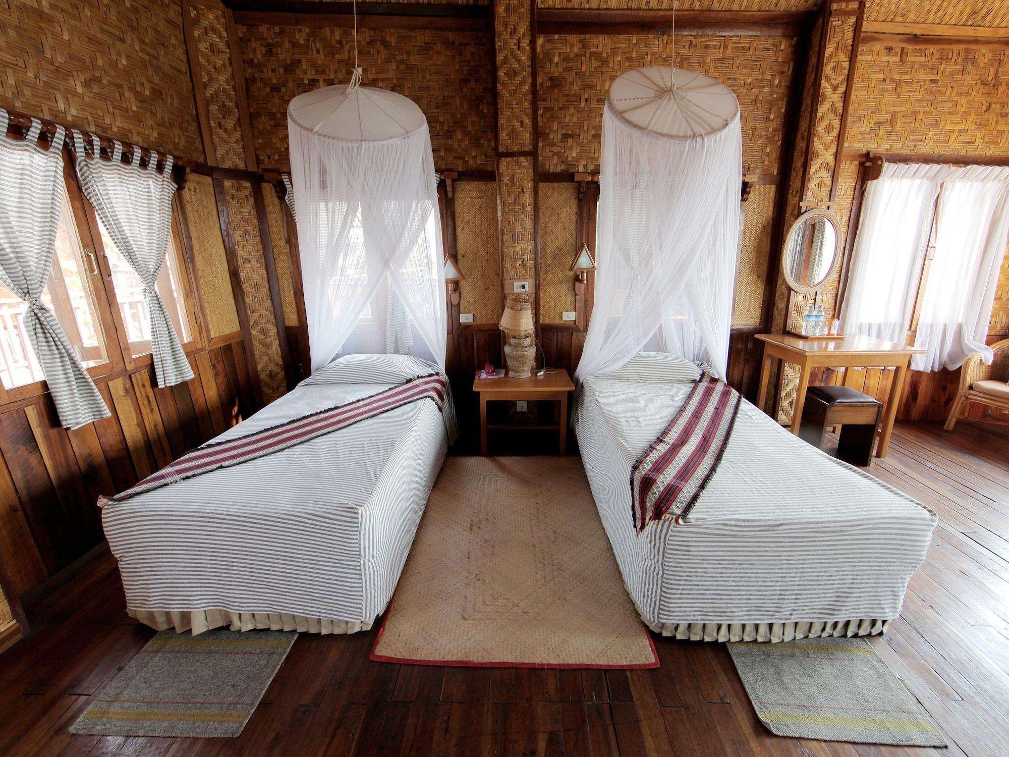 Sanctum Inle Resort Inle Lake Esterno foto