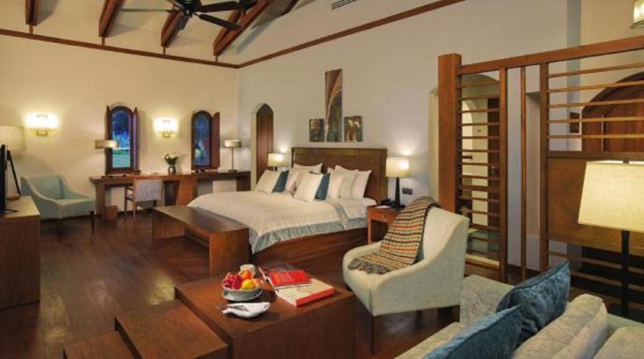 Sanctum Inle Resort Inle Lake Esterno foto