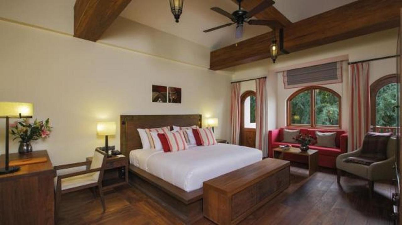 Sanctum Inle Resort Inle Lake Esterno foto