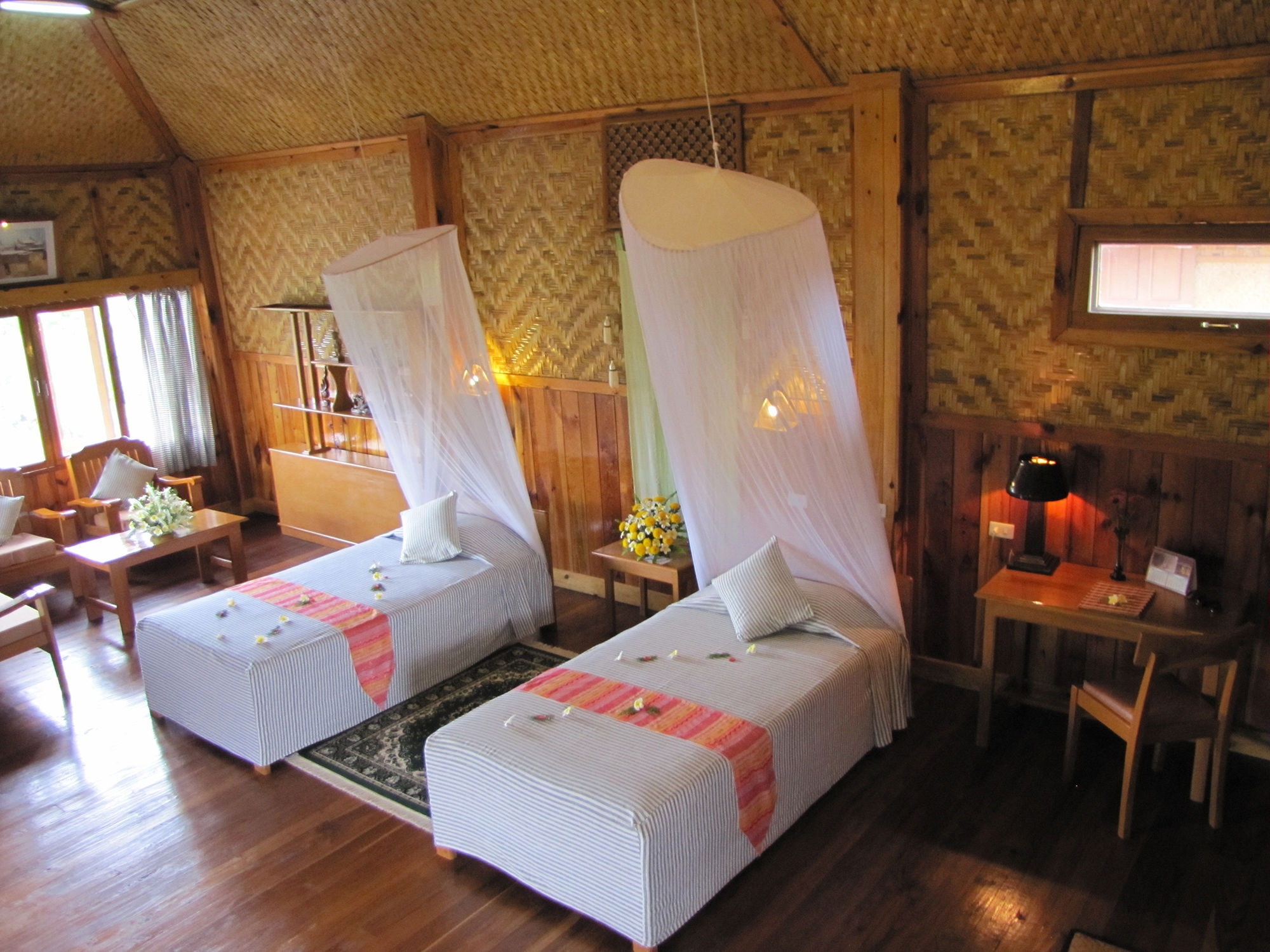 Sanctum Inle Resort Inle Lake Esterno foto
