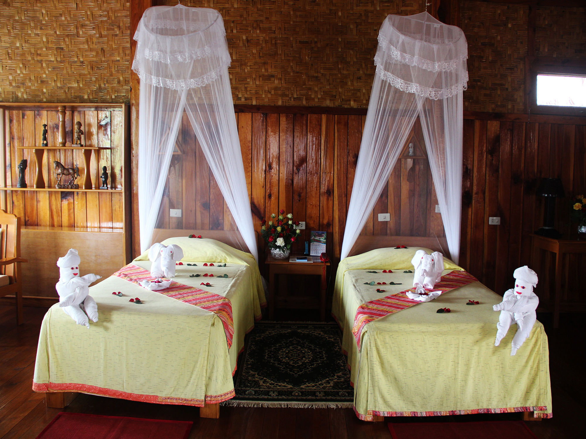 Sanctum Inle Resort Inle Lake Esterno foto
