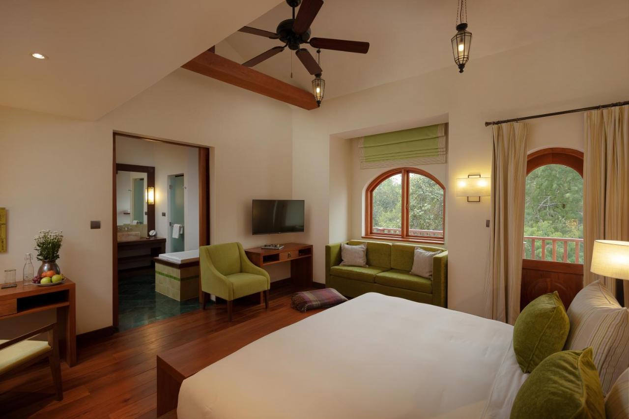 Sanctum Inle Resort Inle Lake Esterno foto
