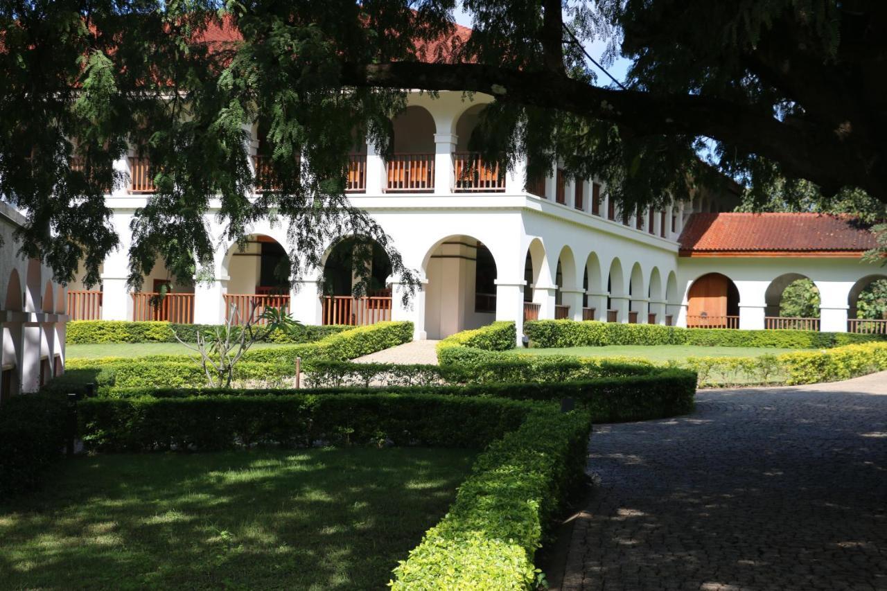 Sanctum Inle Resort Inle Lake Esterno foto